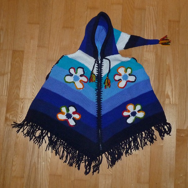 Boerneponchoer Happy Lama Fairtrade 1
